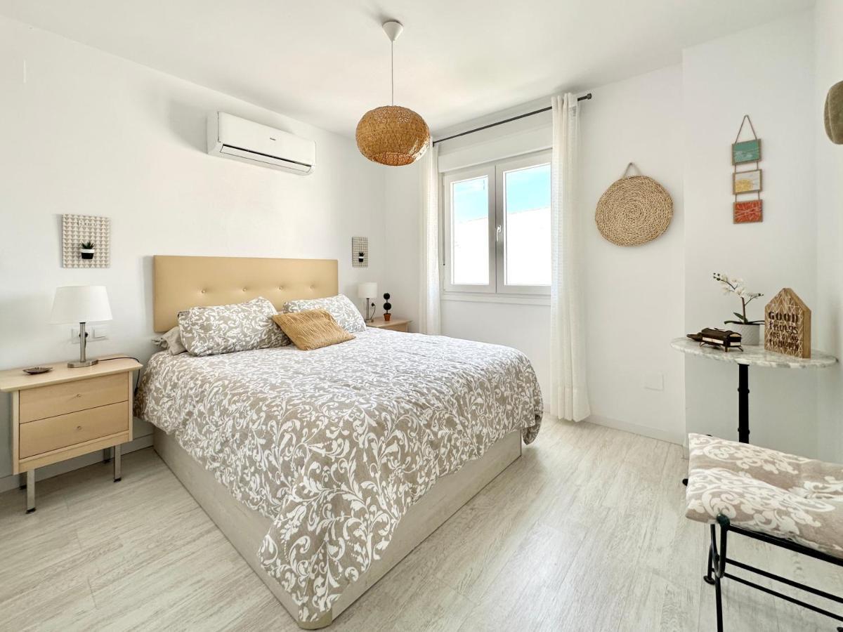 Miramar Beach Caleta De Velez Malaga Экстерьер фото